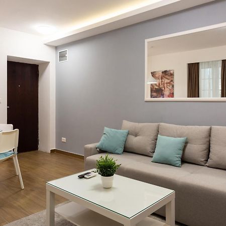Apartment Grand Suite Beograd Værelse billede